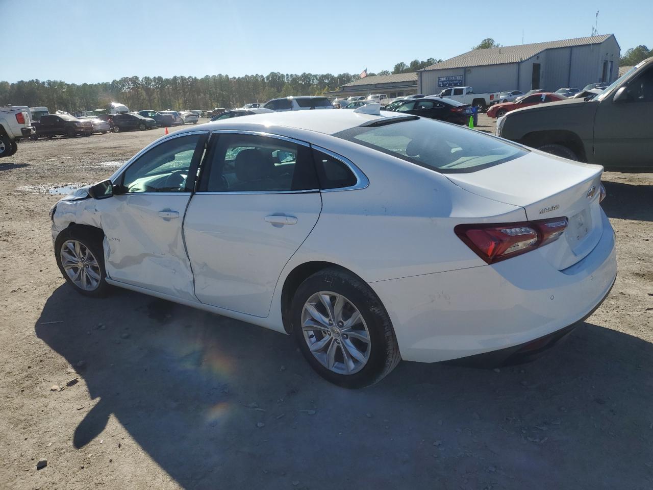 Image 2 of 2022 CHEVROLET MALIBU LT 2022 with VIN 1G1ZD5ST8NF204820