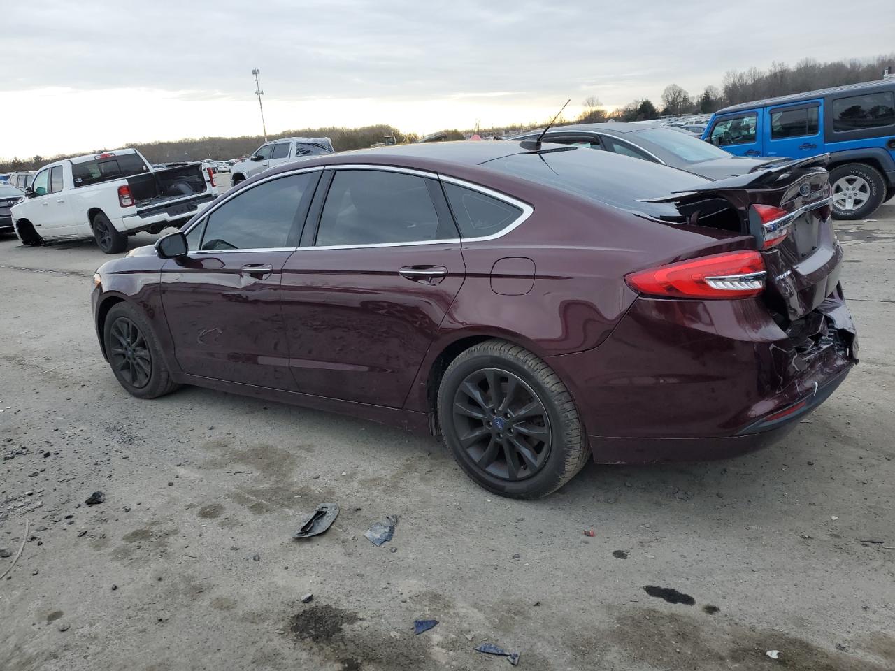Изображение 2 2017 FORD FUSION SE 2017 с VIN 3FA6P0HD5HR346060