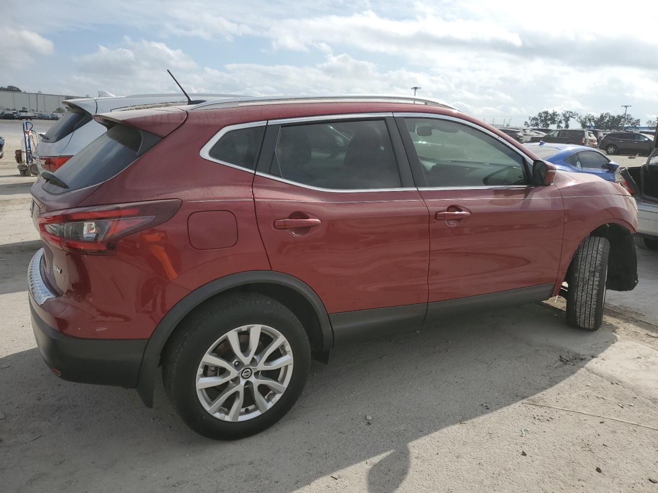 Image 3 of 2020 NISSAN ROGUE SPORT S 2020 with VIN JN1BJ1CV7LW278725