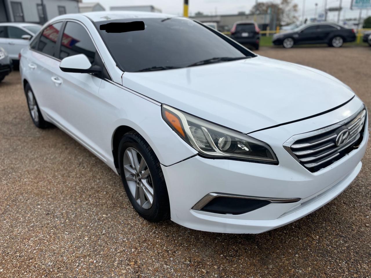 Obraz 1 z 2015 HYUNDAI SONATA SE 2015 z VIN 5NPE24AF5FH221423