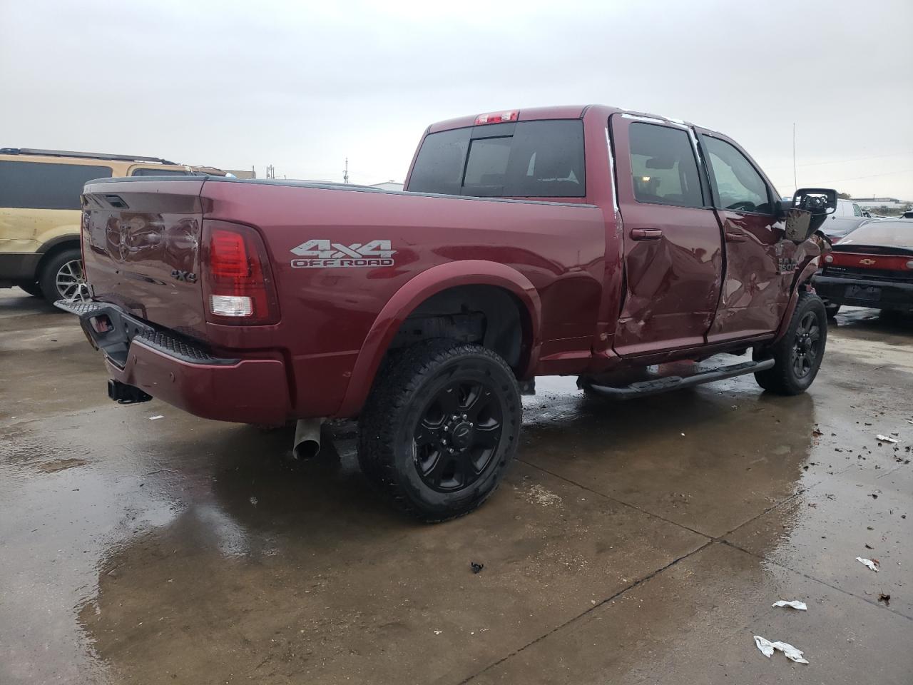 Image 3 of 2017 RAM 2500 LARAMIE 2017 with VIN 3C6UR5FL7HG586099