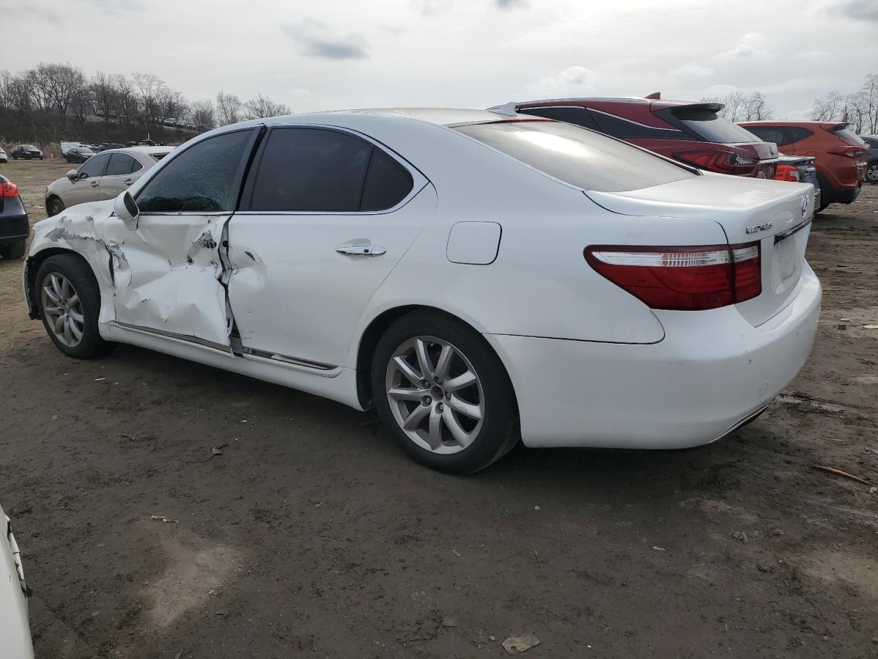 Obraz 2 z 2007 LEXUS LS 460 2007 z VIN JTHBL46F175040795