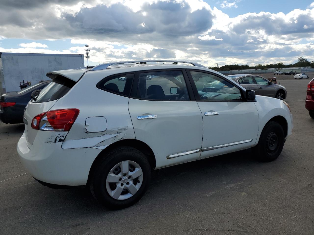 Obraz 3 z 2015 NISSAN ROGUE SELECT S 2015 z VIN JN8AS5MV4FW757043