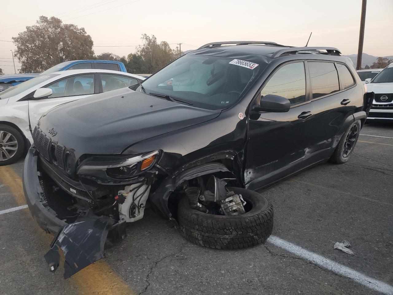 Изображение 1 2019 JEEP CHEROKEE TRAILHAWK 2019 с VIN 1C4PJMBX0KD328978