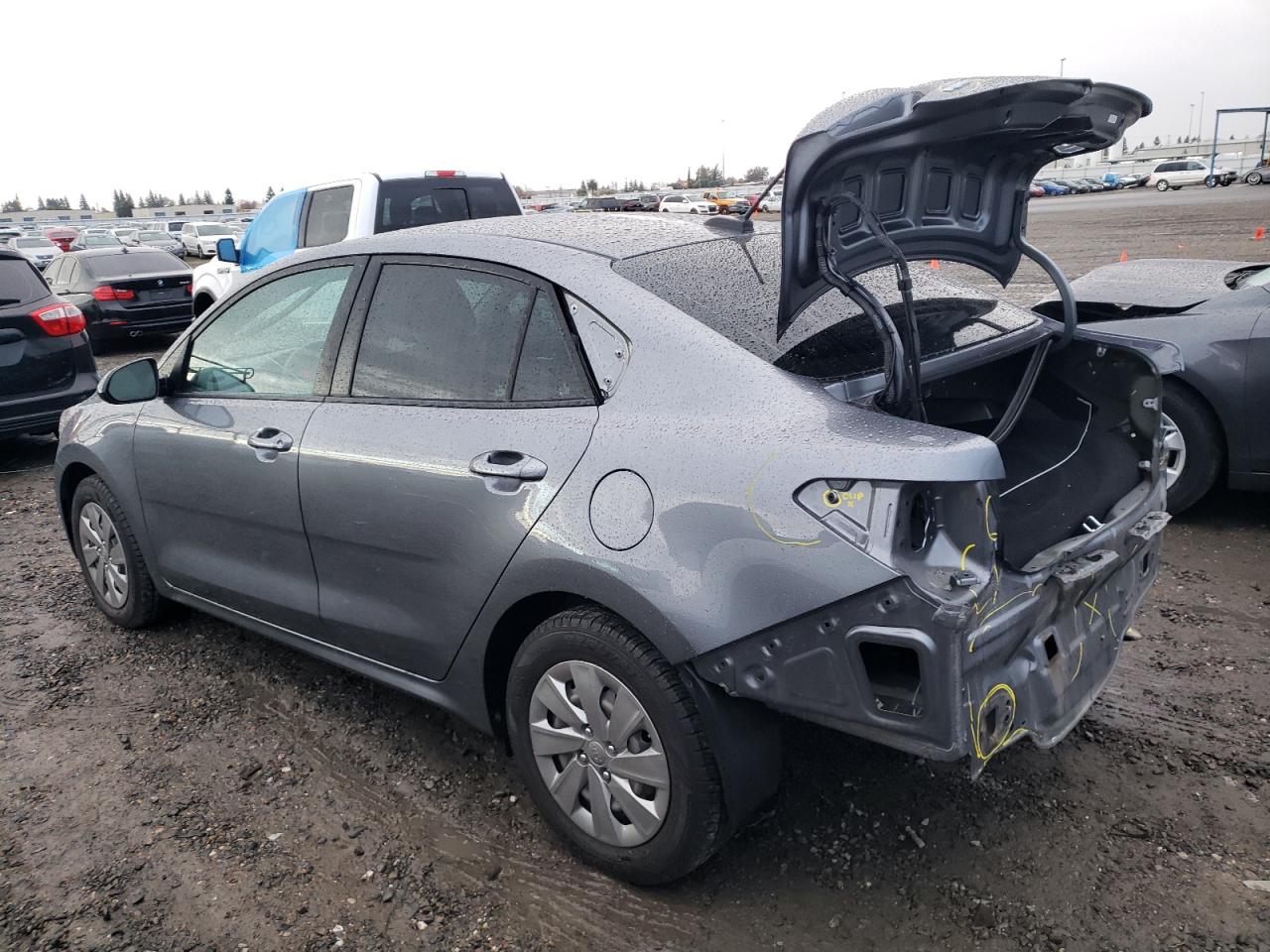 Image 2 of 2019 KIA RIO S 2019 with VIN 3KPA24AB3KE159241