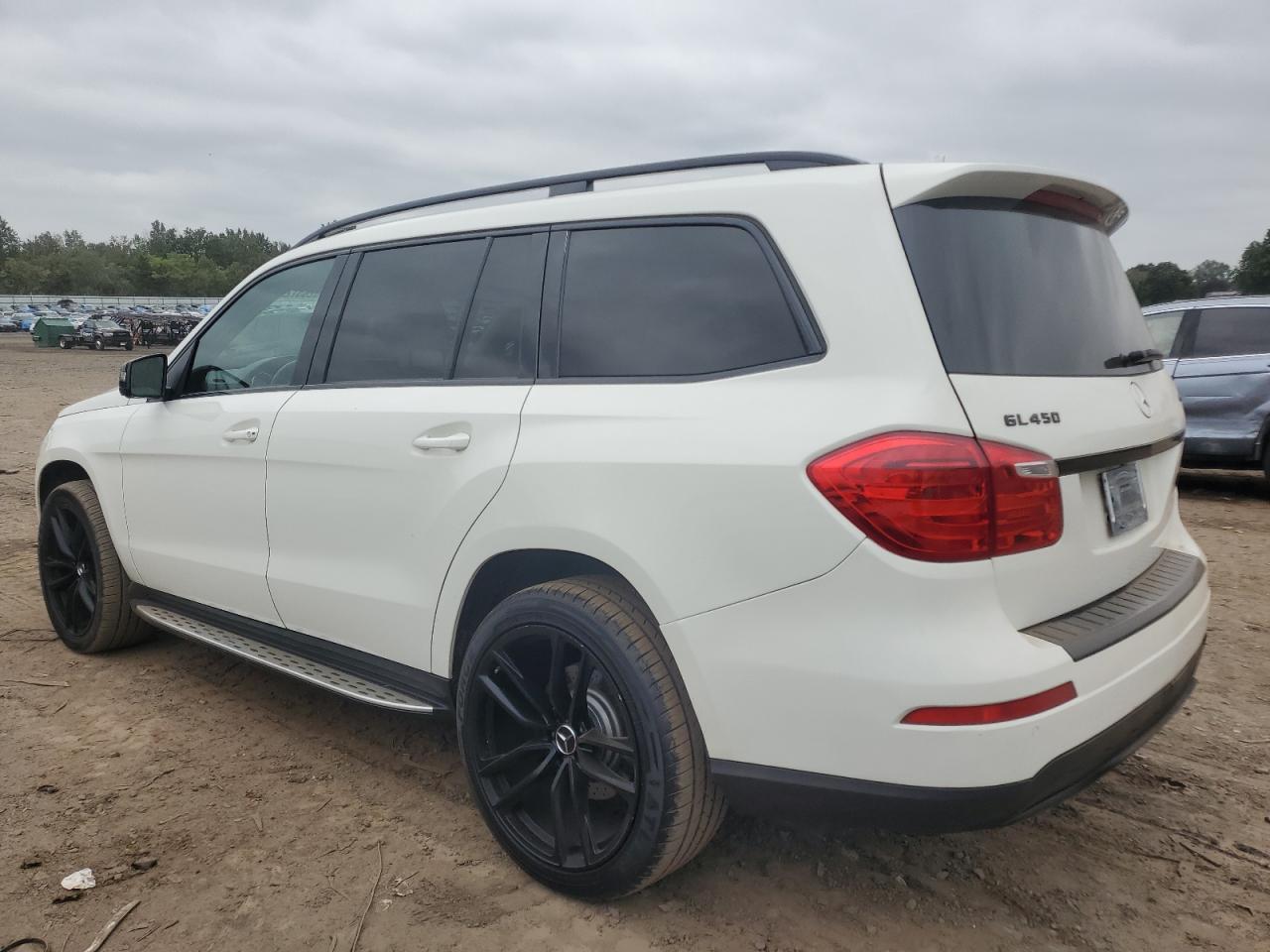 Obraz 2 z 2013 MERCEDES-BENZ GL 450 4MATIC 2013 z VIN 4JGDF7CE8DA152619