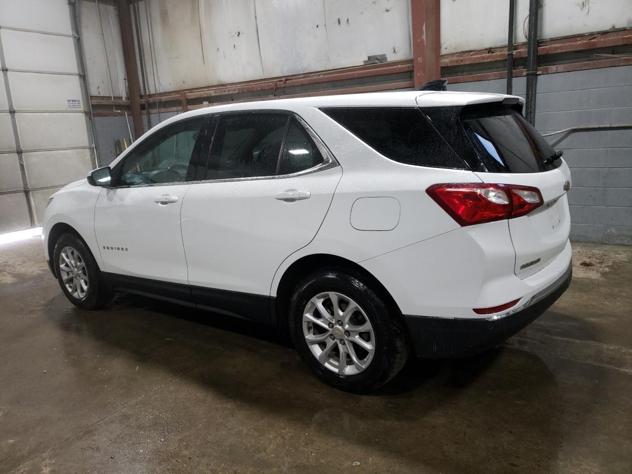 Image 2 of 2020 CHEVROLET EQUINOX LT 2020 with VIN 3GNAXJEV3LS520045
