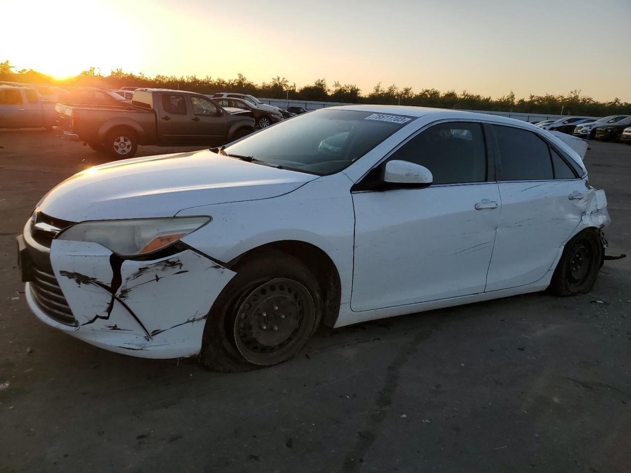 Image 1 of 2016 TOYOTA CAMRY LE 2016 with VIN 4T1BF1FKXGU539357