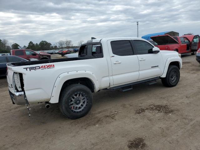 Obraz 3 z 2017 TOYOTA TACOMA DOUBLE CAB 2017 z VIN 5TFDZ5BN7HX022187