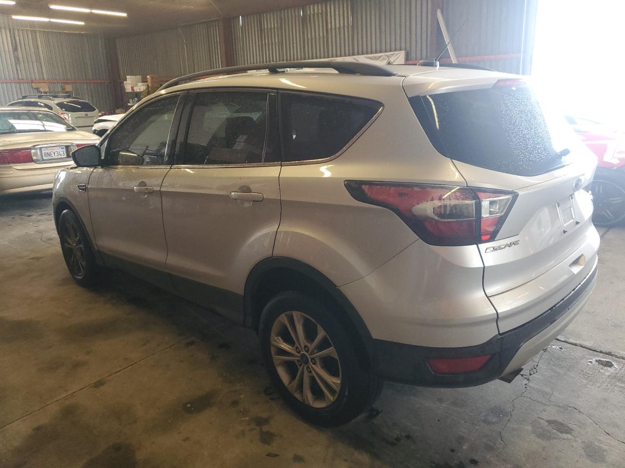 Image 2 of 2017 FORD ESCAPE SE 2017 with VIN 1FMCU0GD5HUB30477