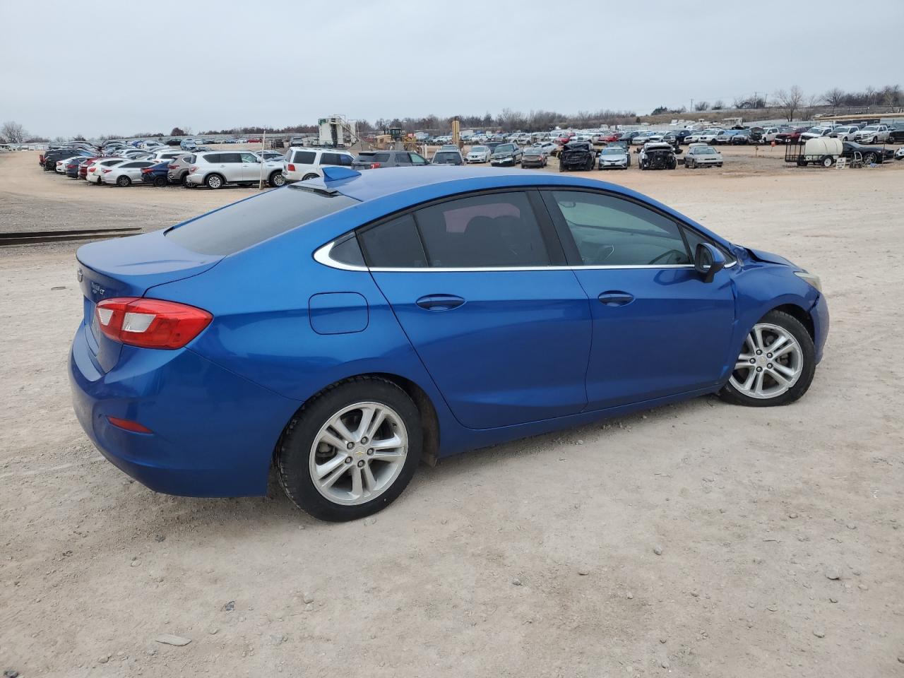 Obraz 3 z 2017 CHEVROLET CRUZE LT 2017 z VIN 1G1BE5SM4H7112822