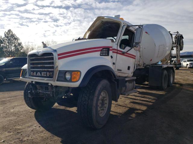 Изображение 2 2005 MACK 500 CV500 2005 с VIN 1M2AG02C45M002319