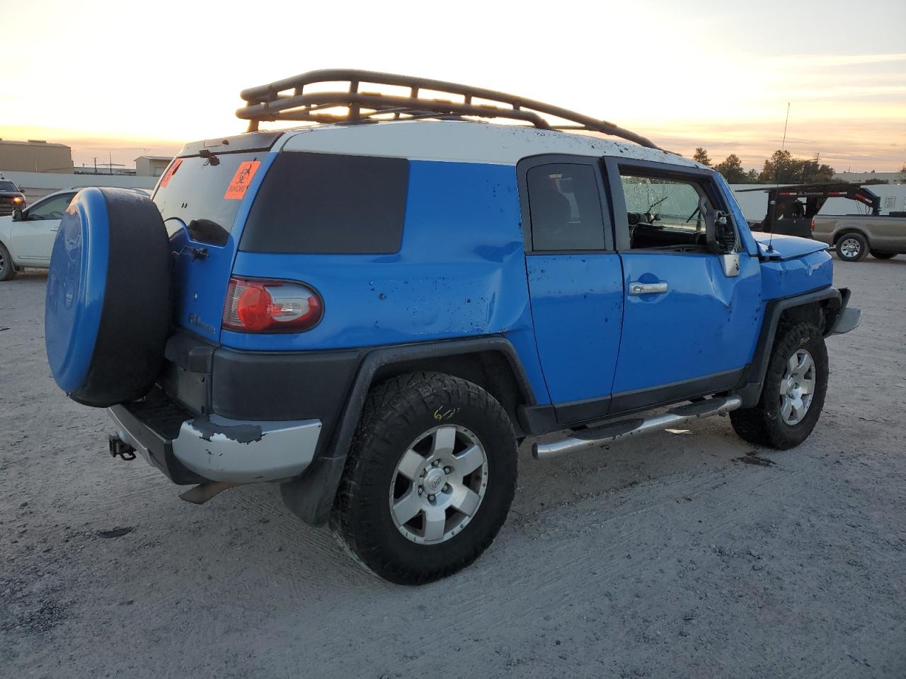 Obraz 3 z 2007 TOYOTA FJ CRUISER  2007 z VIN JTEBU11FX70090107