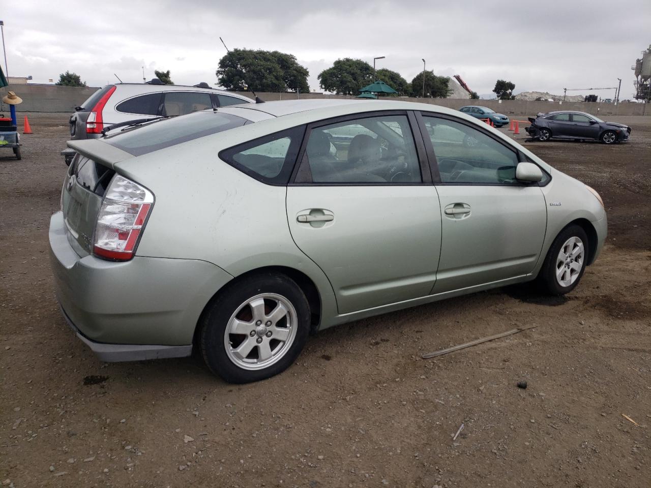 Obraz 3 z 2007 TOYOTA PRIUS  2007 z VIN JTDKB20U477672162