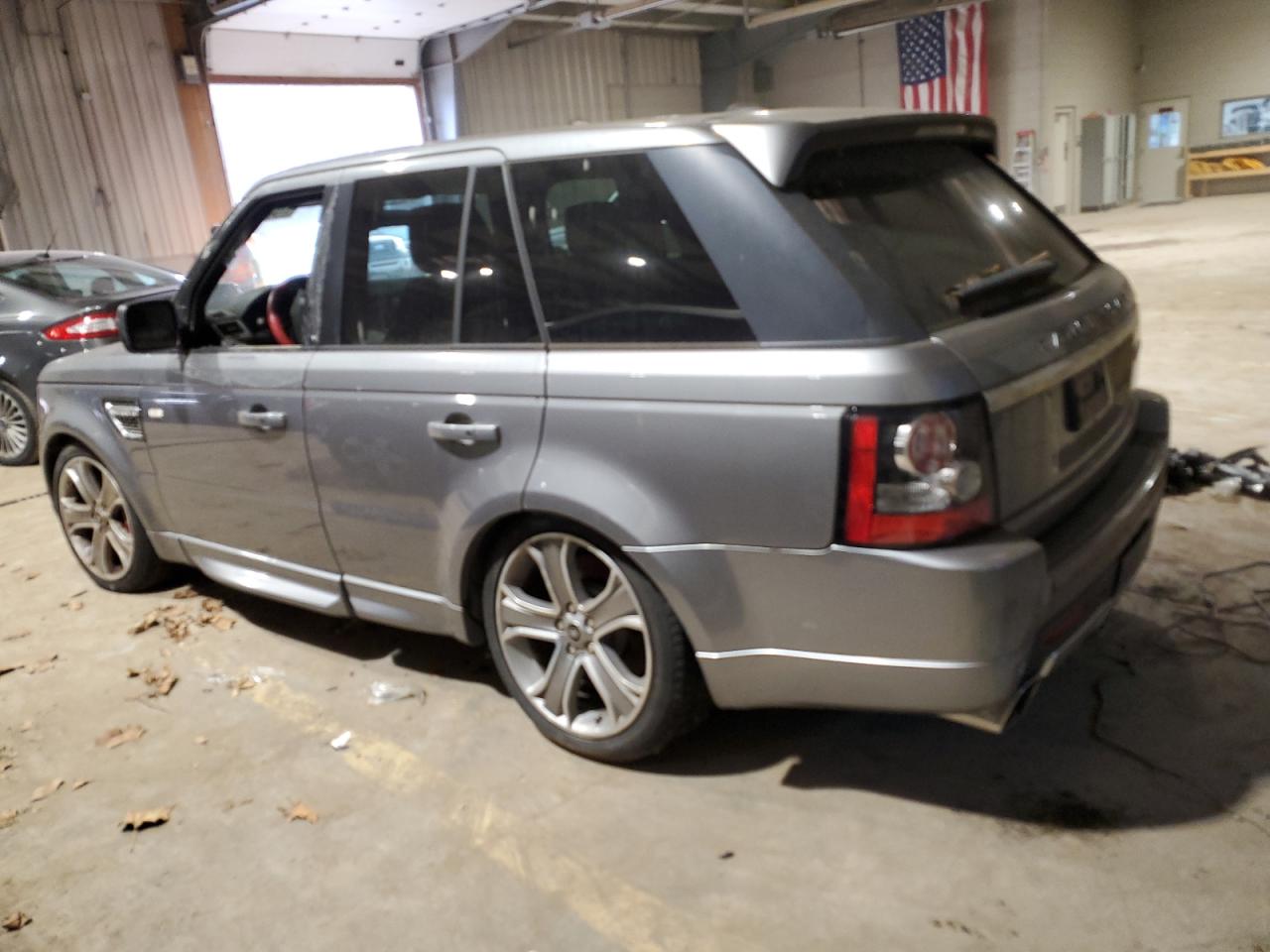 Obraz 2 z 2013 LAND ROVER RANGE ROVER SPORT AUTOBIOGRAPHY 2013 z VIN SALSP2E48DA786568