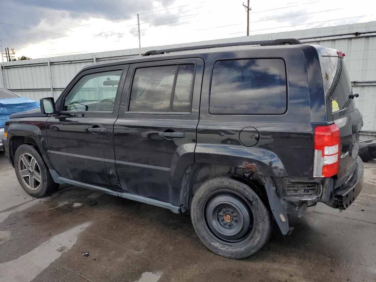 Image 2 of Jeep Patriot Sport 2008 with VIN 1J8FF28W38D778478