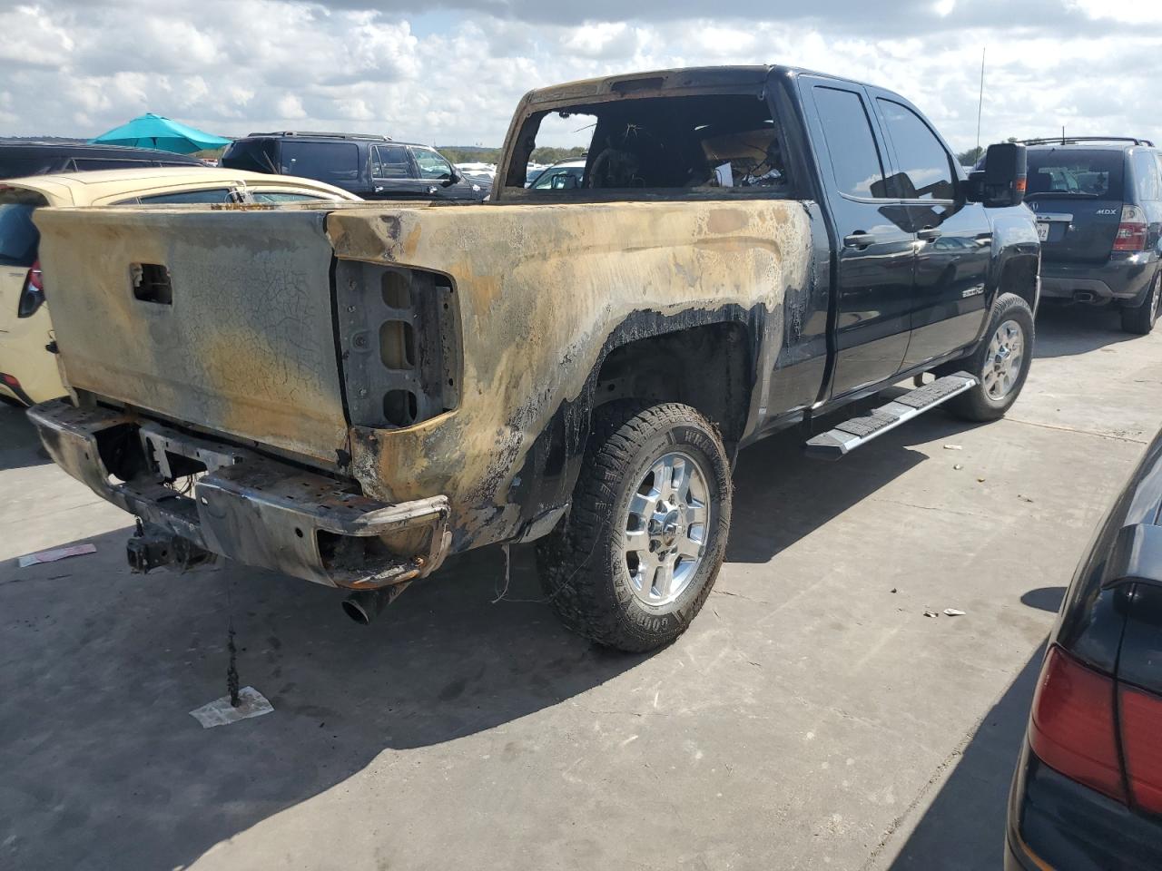 Изображение 3 2015 CHEVROLET SILVERADO K2500 HEAVY DUTY LT 2015 с VIN 1GC2KVEG9FZ107512