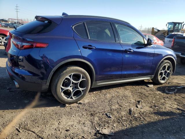 Obraz 3 z 2018 ALFA ROMEO STELVIO SPORT 2018 z VIN ZASFAKPN9J7B77389