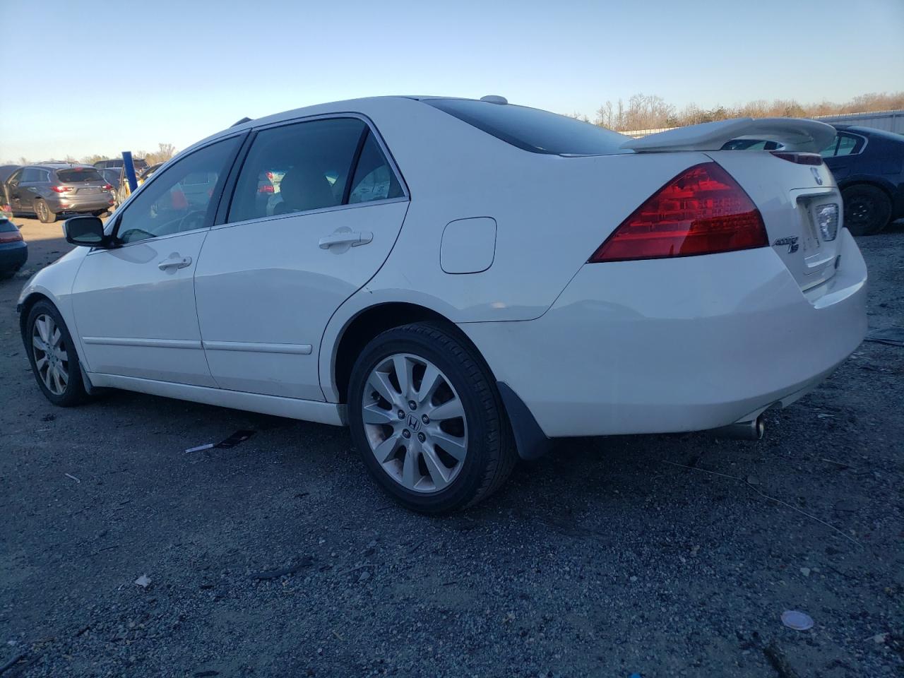 Obraz 2 z 2007 HONDA ACCORD EX 2007 z VIN 1HGCM66867A070268