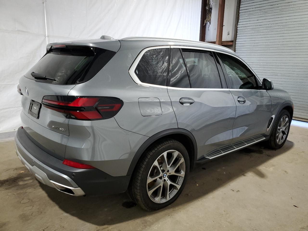 Изображение 3 2024 BMW X5 XDRIVE40I 2024 с VIN 5UX23EU01R9S21556