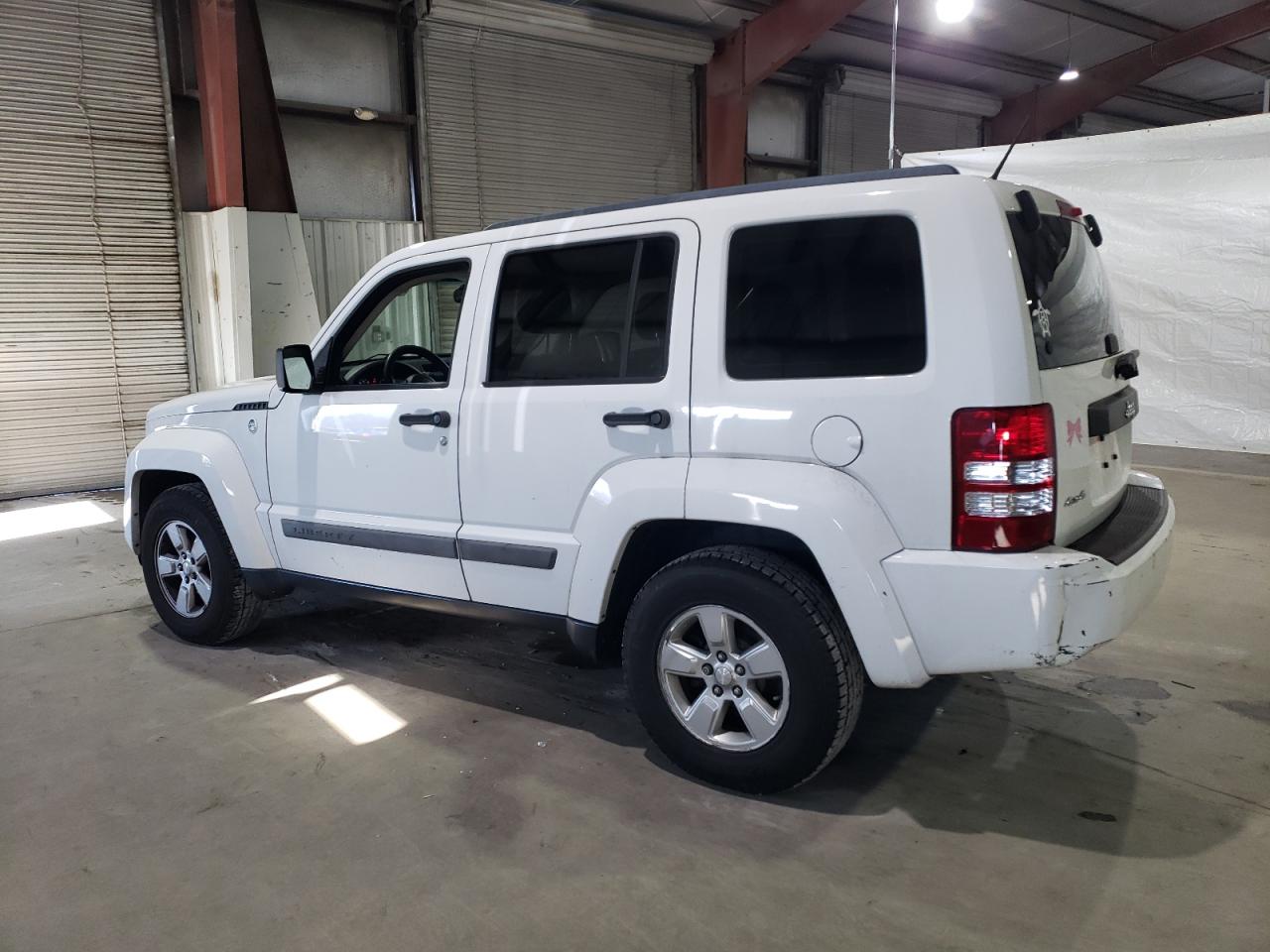 Изображение 2 2012 JEEP LIBERTY SPORT 2012 с VIN 1C4PJMAK4CW144364