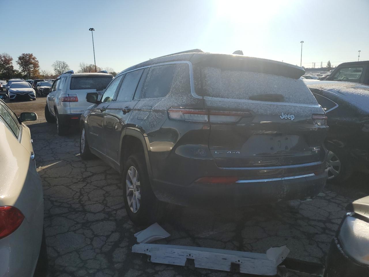Image 2 of 2022 JEEP GRAND CHEROKEE L LIMITED 2022 with VIN 1C4RJKBG1N8604644