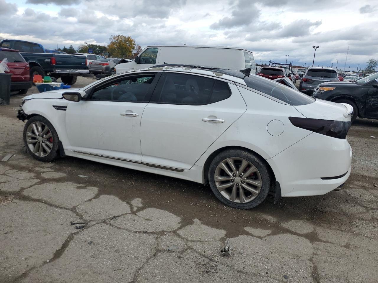 Image 2 of 2013 KIA OPTIMA SX 2013 with VIN 5XXGR4A65DG216705