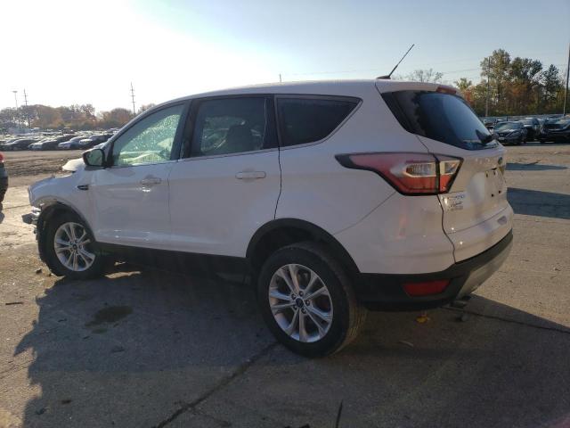 Изображение 2 2017 FORD ESCAPE SE 2017 с VIN 1FMCU0GD5HUB39115