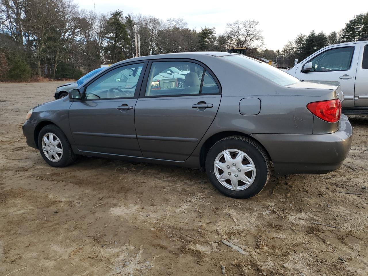 Image 2 of 2008 TOYOTA COROLLA CE 2008 with VIN 2T1BR32E48C908588