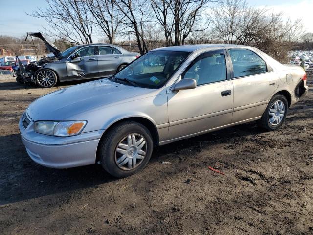 Изображение 1 2001 TOYOTA CAMRY CE 2001 с VIN 4T1BG22KX1U063319