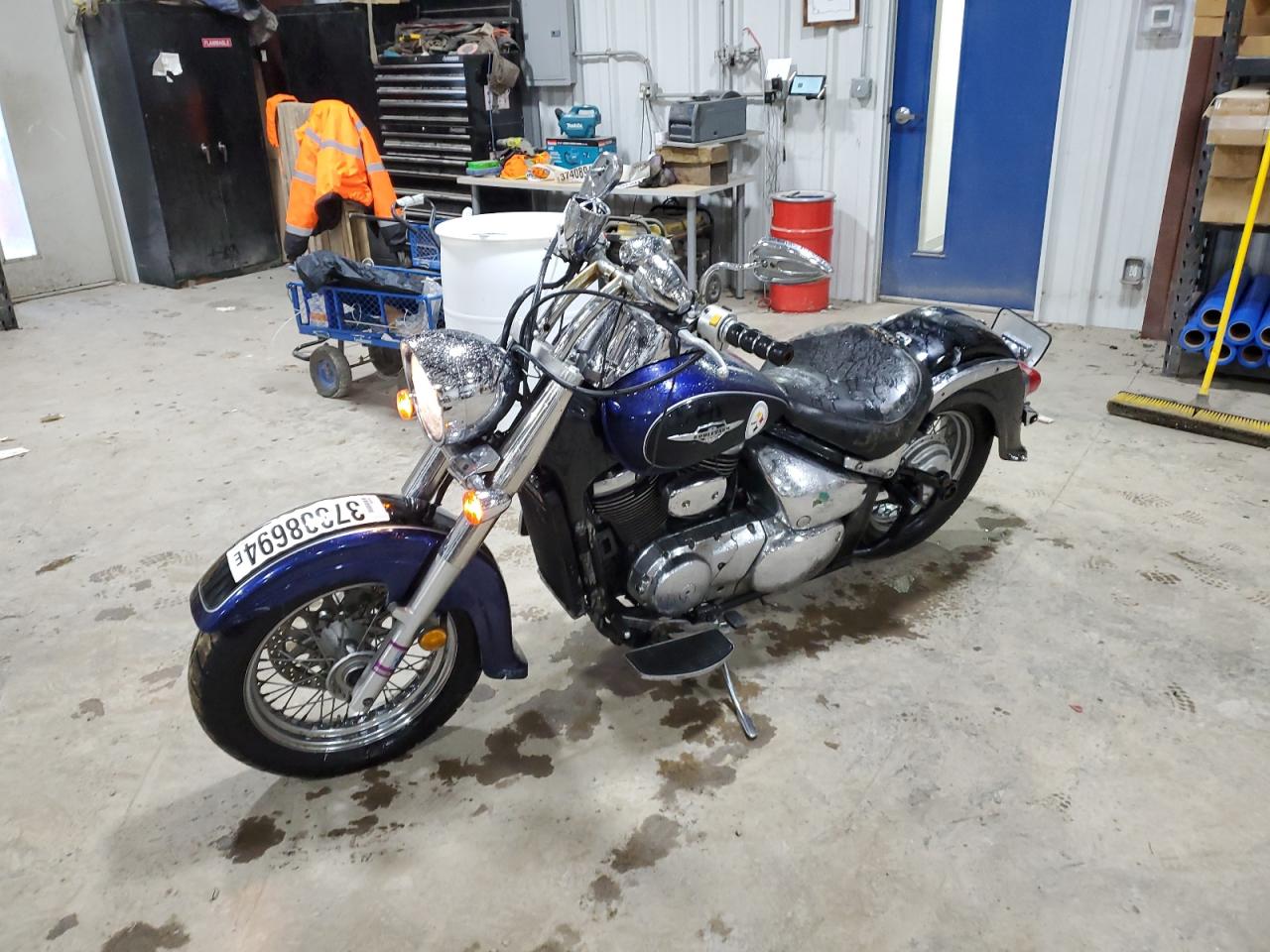 Obraz 2 z 2005 SUZUKI C50  2005 z VIN JS1VS55A652107252
