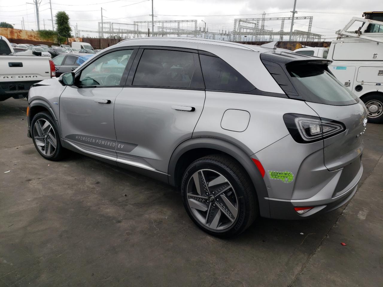 Obraz 2 z Hyundai Nexo Limited 2023 z VIN KM8J84A68PU031700