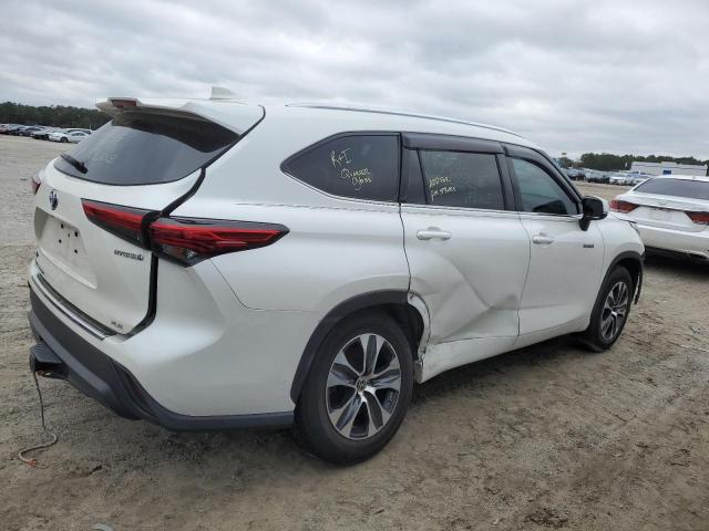Image 3 of 2021 TOYOTA HIGHLANDER HYBRID XLE 2021 with VIN 5TDGARAH6MS506925