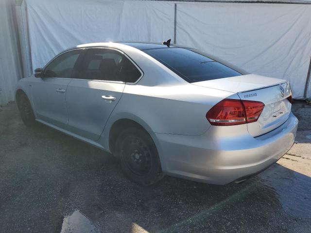 Obraz 2 z 2015 VOLKSWAGEN PASSAT SE 2015 z VIN 1VWBS7A35FC076662