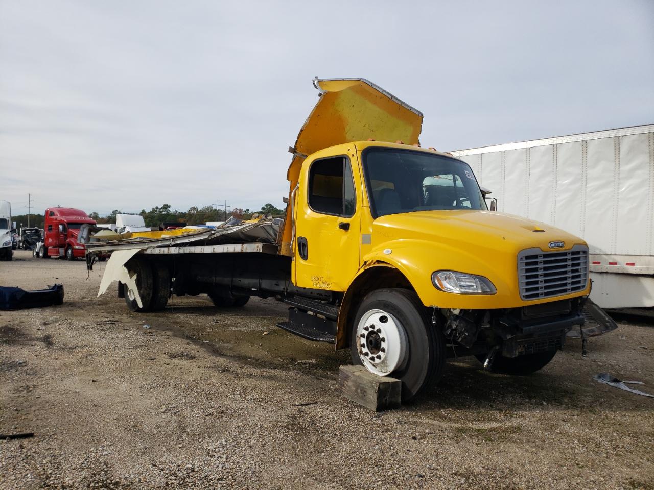 Изображение 2019 FREIGHTLINER M2 106 MEDIUM DUTY 2019