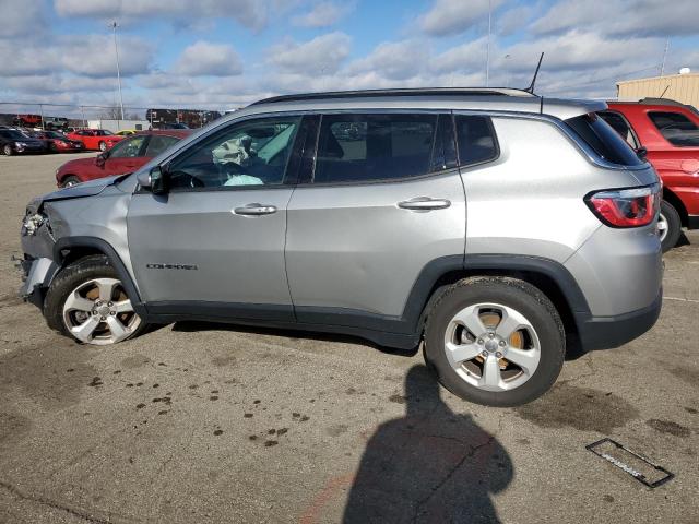Изображение 2 2019 JEEP COMPASS LATITUDE 2019 с VIN 3C4NJDBB2KT850680