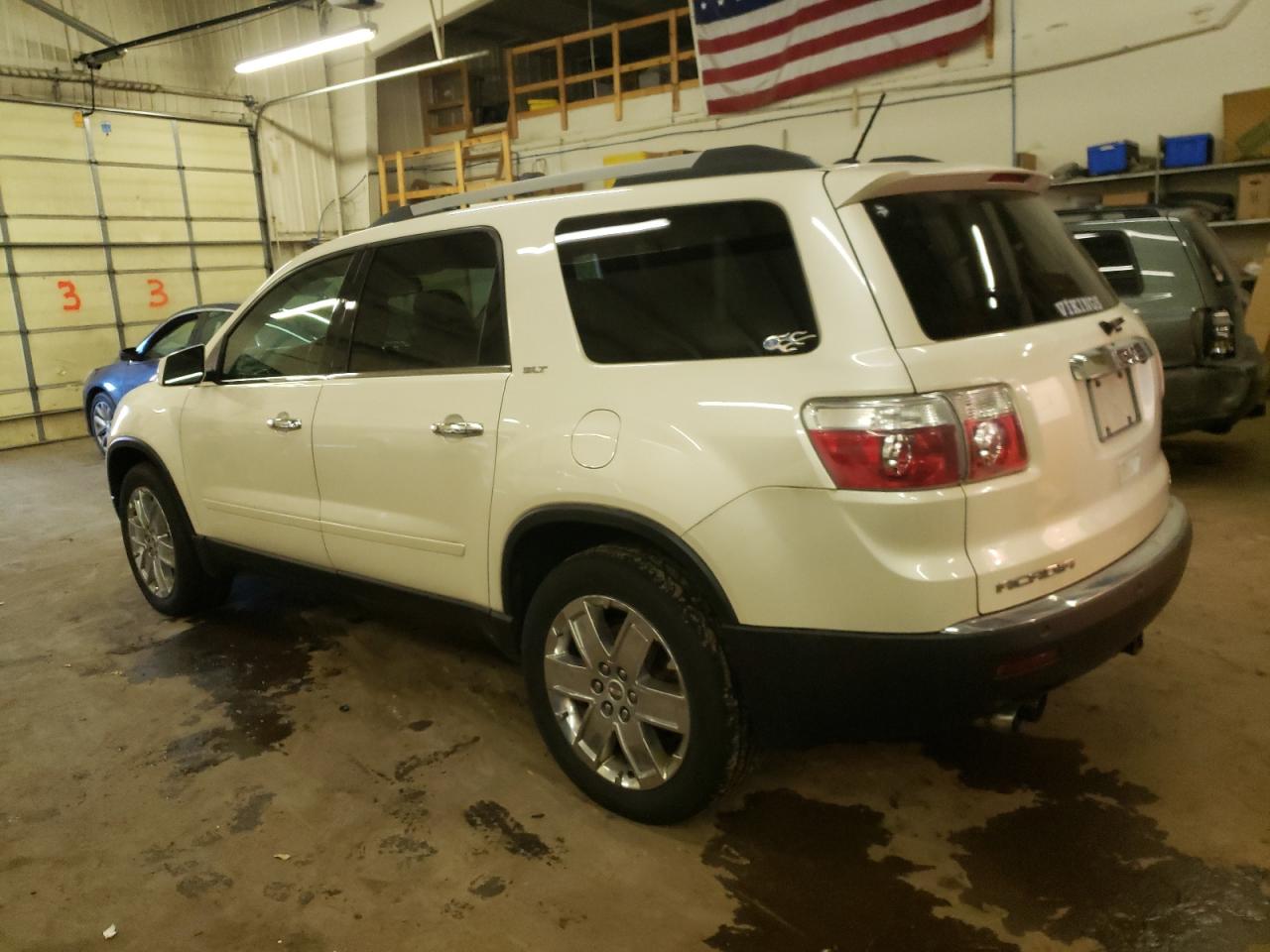 Изображение 2 2010 GMC ACADIA SLT-2 2010 с VIN 1GKLVNED4AJ246363