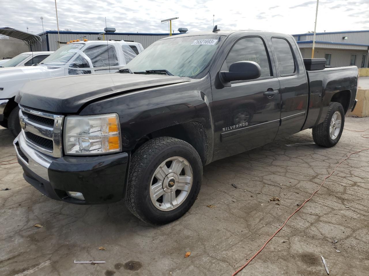 Obraz 2011 CHEVROLET SILVERADO C1500 LT 2011