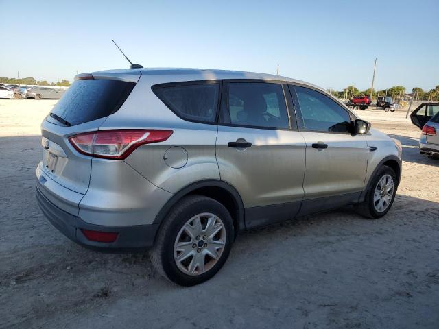 Image 3 of 2013 FORD ESCAPE S 2013 with VIN 1FMCU0F72DUA91207