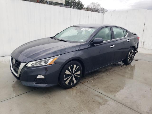 Image 1 of 2022 NISSAN ALTIMA SV 2022 with VIN 1N4BL4DV5NN360135