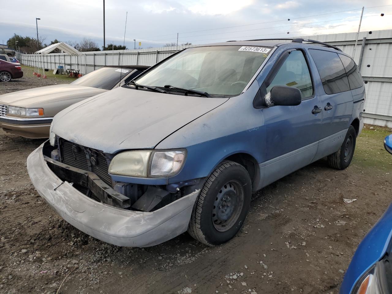 1998 TOYOTA SIENNA LE 1998 image