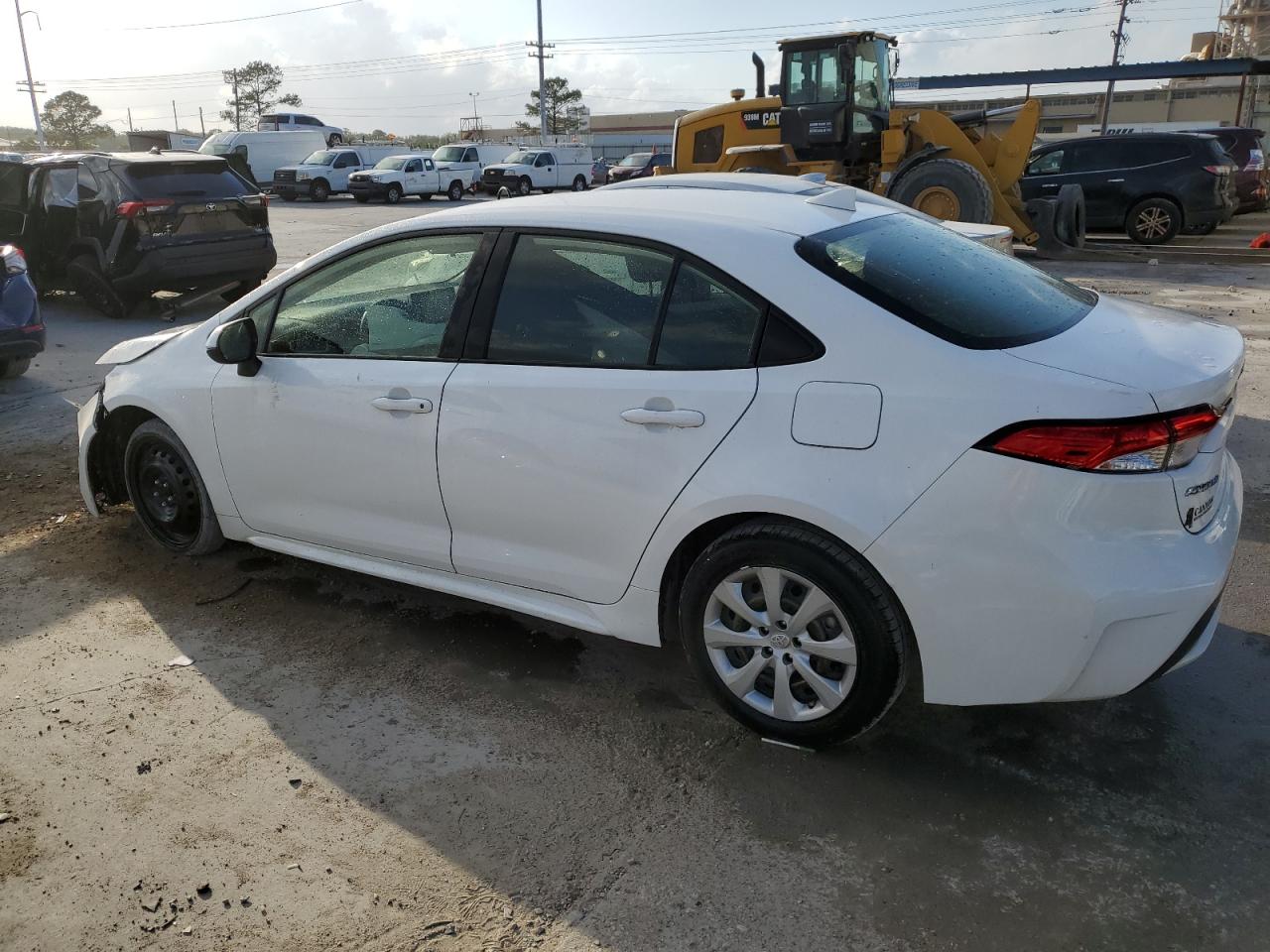 Obraz 2 z 2020 TOYOTA COROLLA LE 2020 z VIN JTDEPRAE1LJ079578