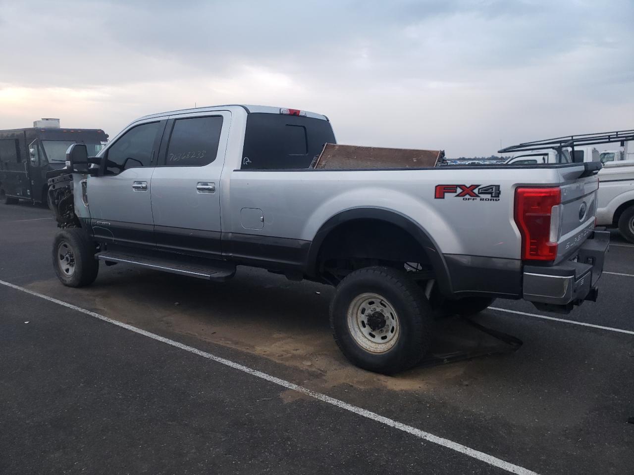 Image 2 of 2017 FORD F350 SUPER DUTY 2017 with VIN 1FT8W3BT8HEE81480