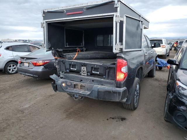 Obraz 3 z 2020 TOYOTA TUNDRA CREWMAX 1794 2020 z VIN 5TFAY5F11LX893561