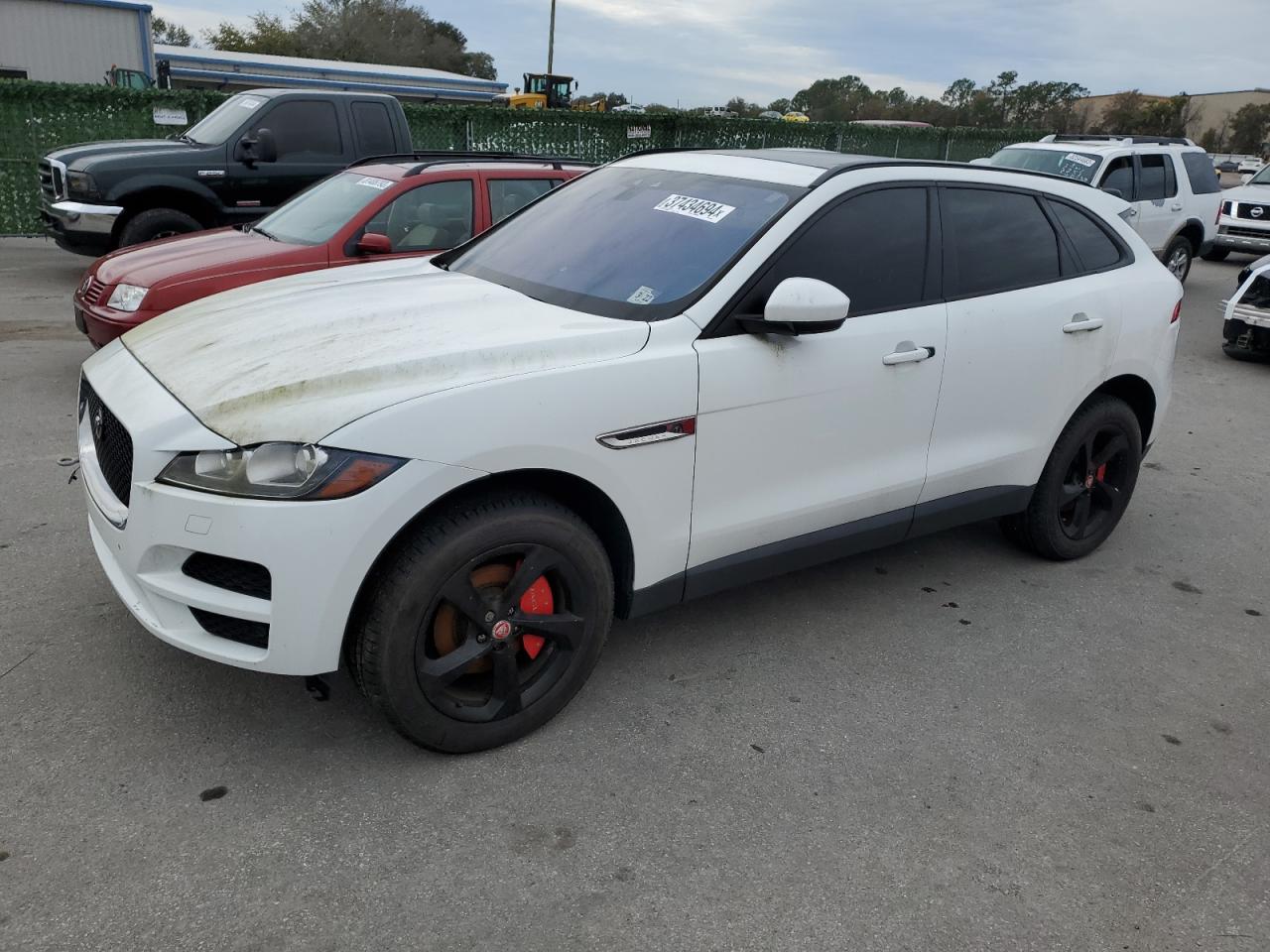 Obraz 1 z 2017 JAGUAR F-PACE PREMIUM 2017 z VIN SADCJ2BN7HA492521