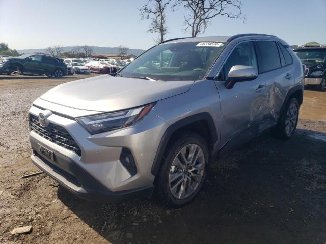Obraz 1 z 2023 TOYOTA RAV4 XLE PREMIUM 2023 z VIN 2T3A1RFV0PC362135