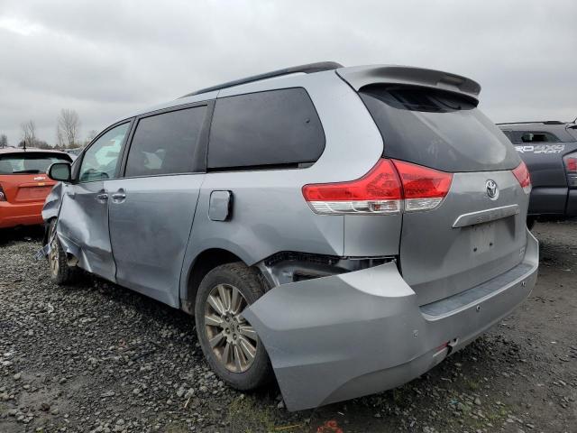 Obraz 2 z 2013 TOYOTA SIENNA XLE 2013 z VIN 5TDDK3DC5DS055192