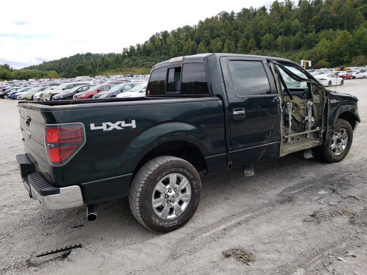 Image 3 of Ford F150 Supercrew 2012 with VIN 1FTFW1ET8CFB71372