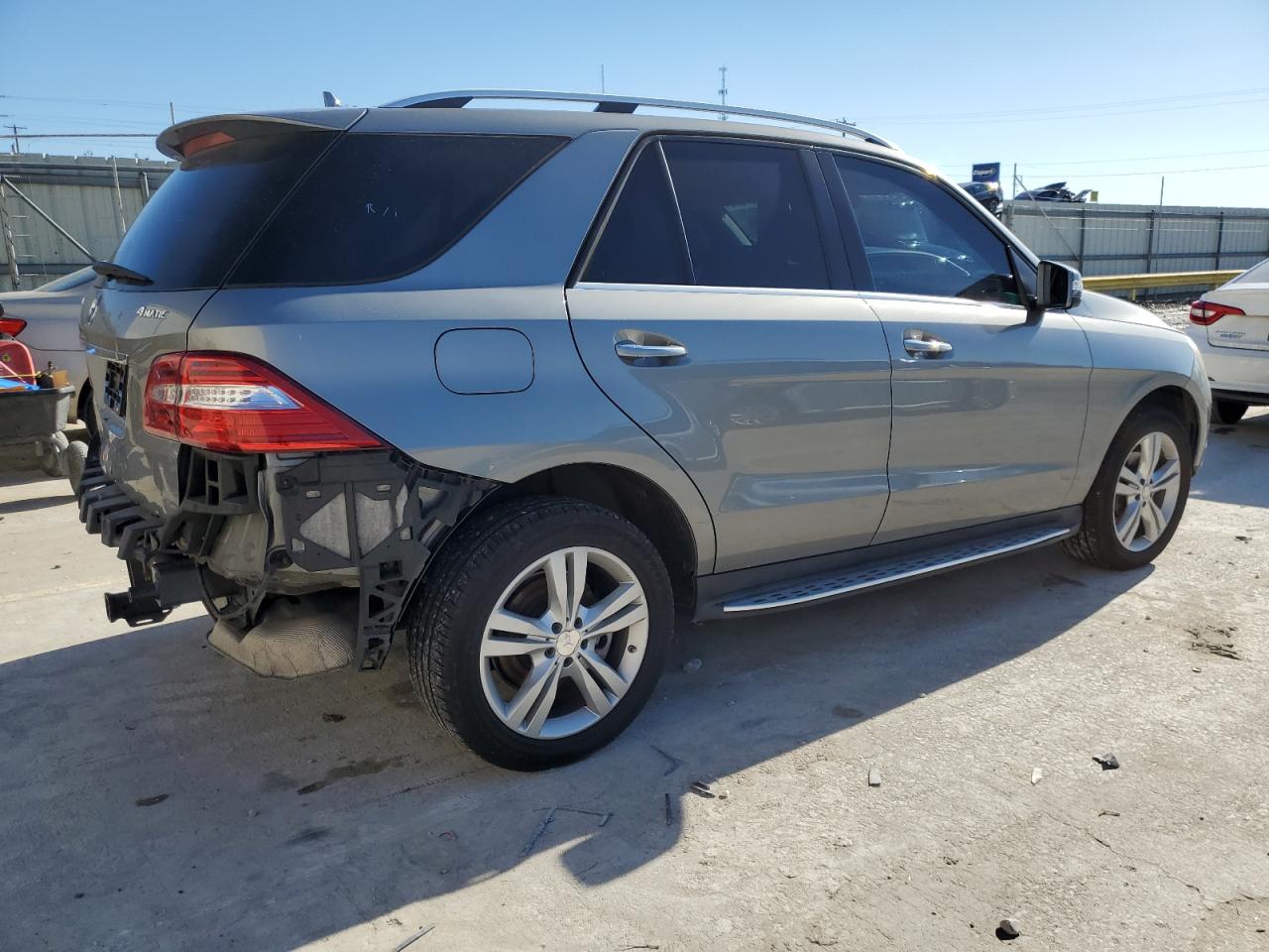 Image 3 of 2014 MERCEDES-BENZ ML 350 4MATIC 2014 with VIN 4JGDA5HB2EA376794