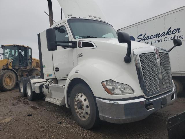 2017 KENWORTH CONSTRUCTION T680 2017 image